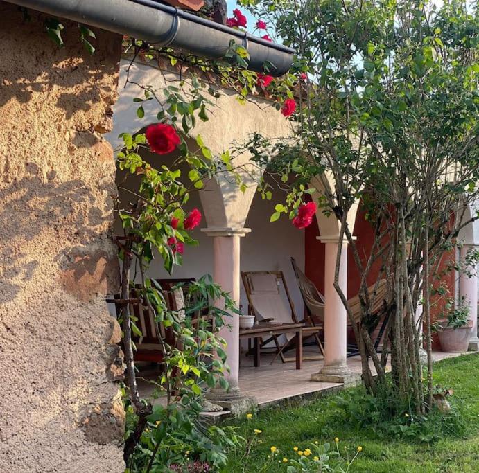Le Prieure Du Vigeant Villa Le Vigeant Екстериор снимка
